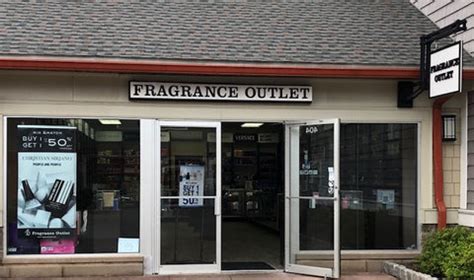 Fragrance Outlet at Woodbury Commons Premium .